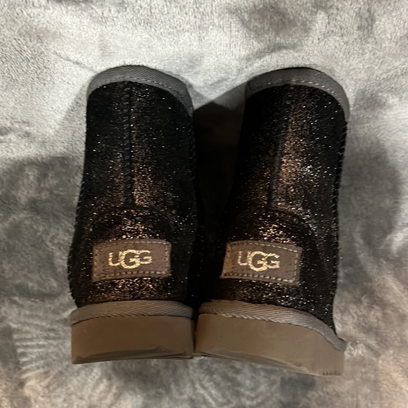UGG Kids Classic II Metallic Glitter Toddler Girls Sz 6 EUC #1123663 - Picture 5 of 7